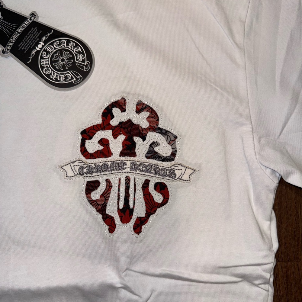 Chrome hearts White Graphic T-Shirt size large - Picture 2 of 4